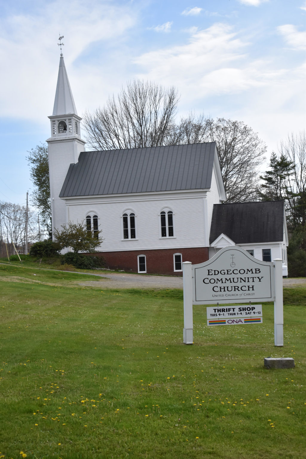 Community Church Maine