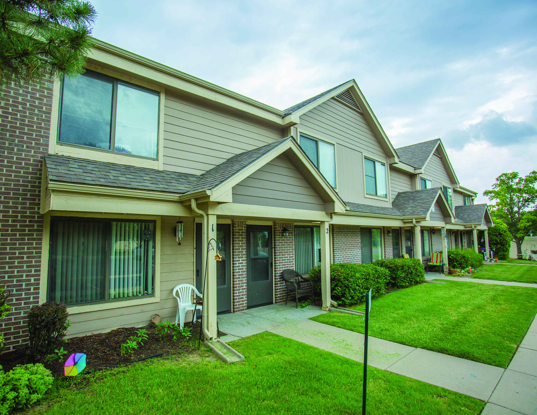 Springcreek2 Edgewood Real Estate Investment Trust (REIT)