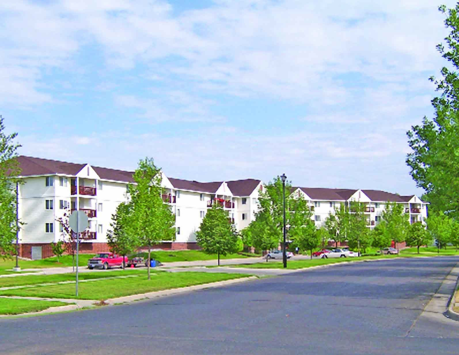 image001 Edgewood Real Estate Investment Trust (REIT)