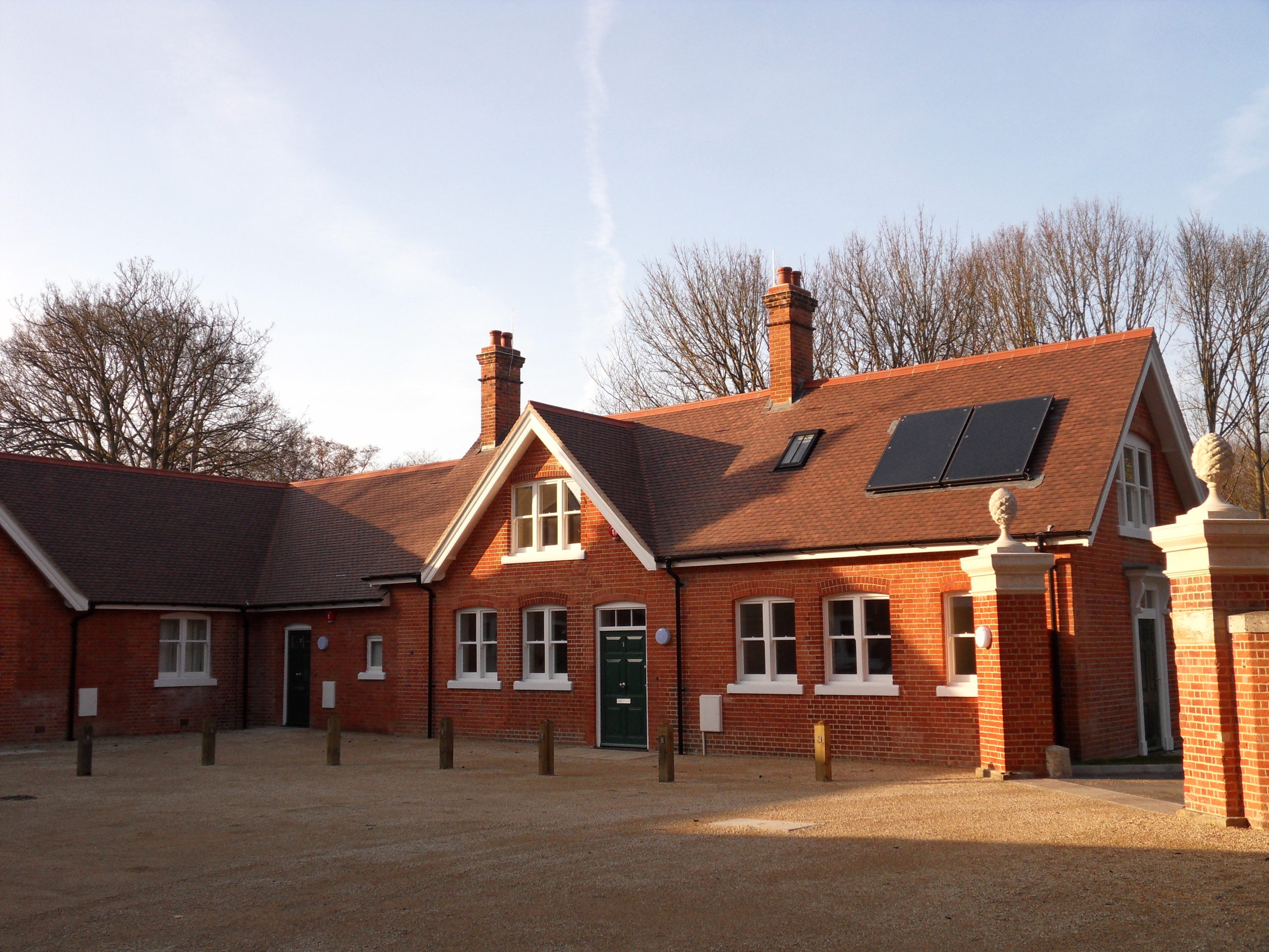 Sunninghill Park Stables Sunninghill Edgington Spink Hyne