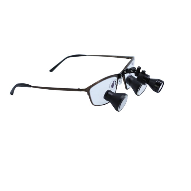 ZUMAX SLT TTL LOUPES WITH LIGHT (TITANIUM FRAME) Reliable