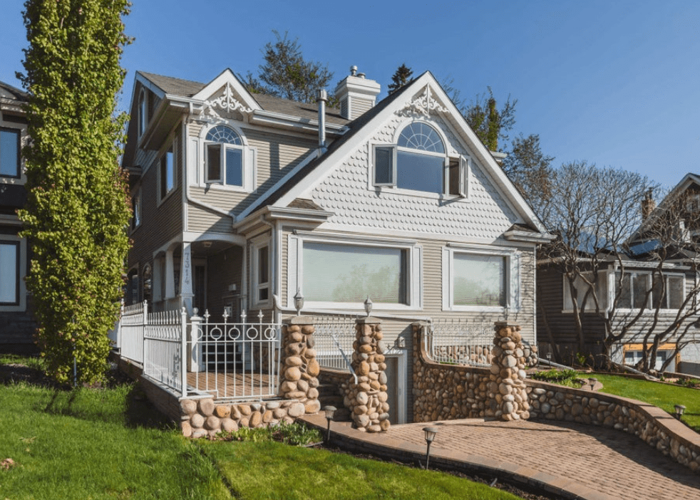 Property of the Week Ada Boulevard Beauty Edify.