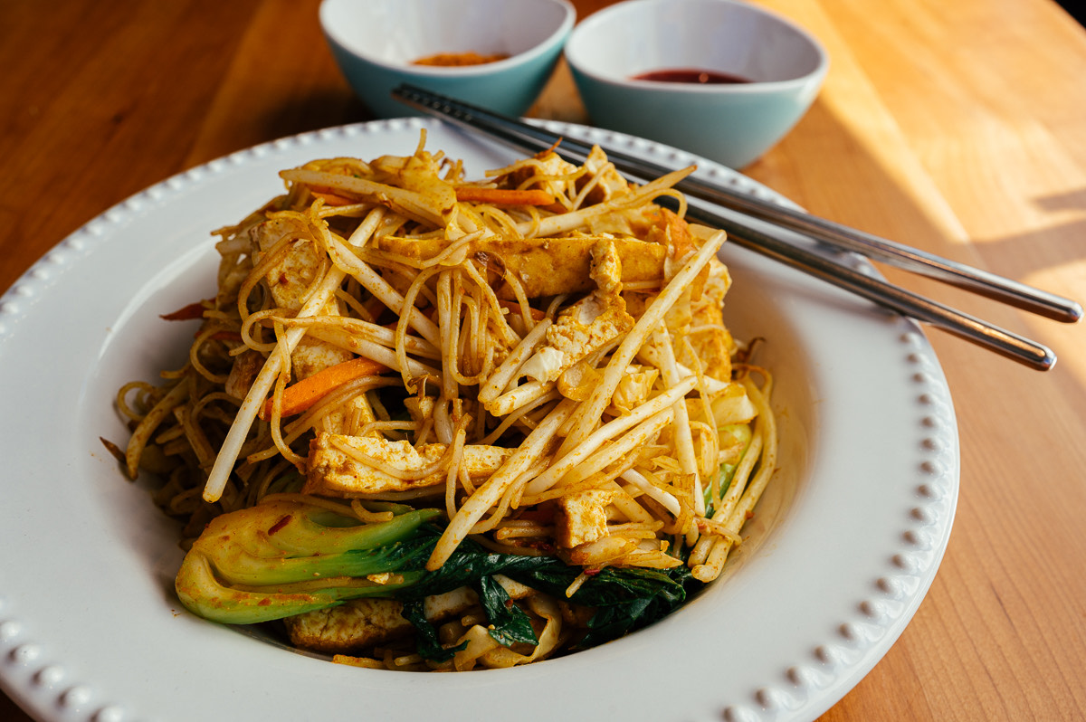 Best Things to Eat Singapore Noodles from Padmanadi Edify.