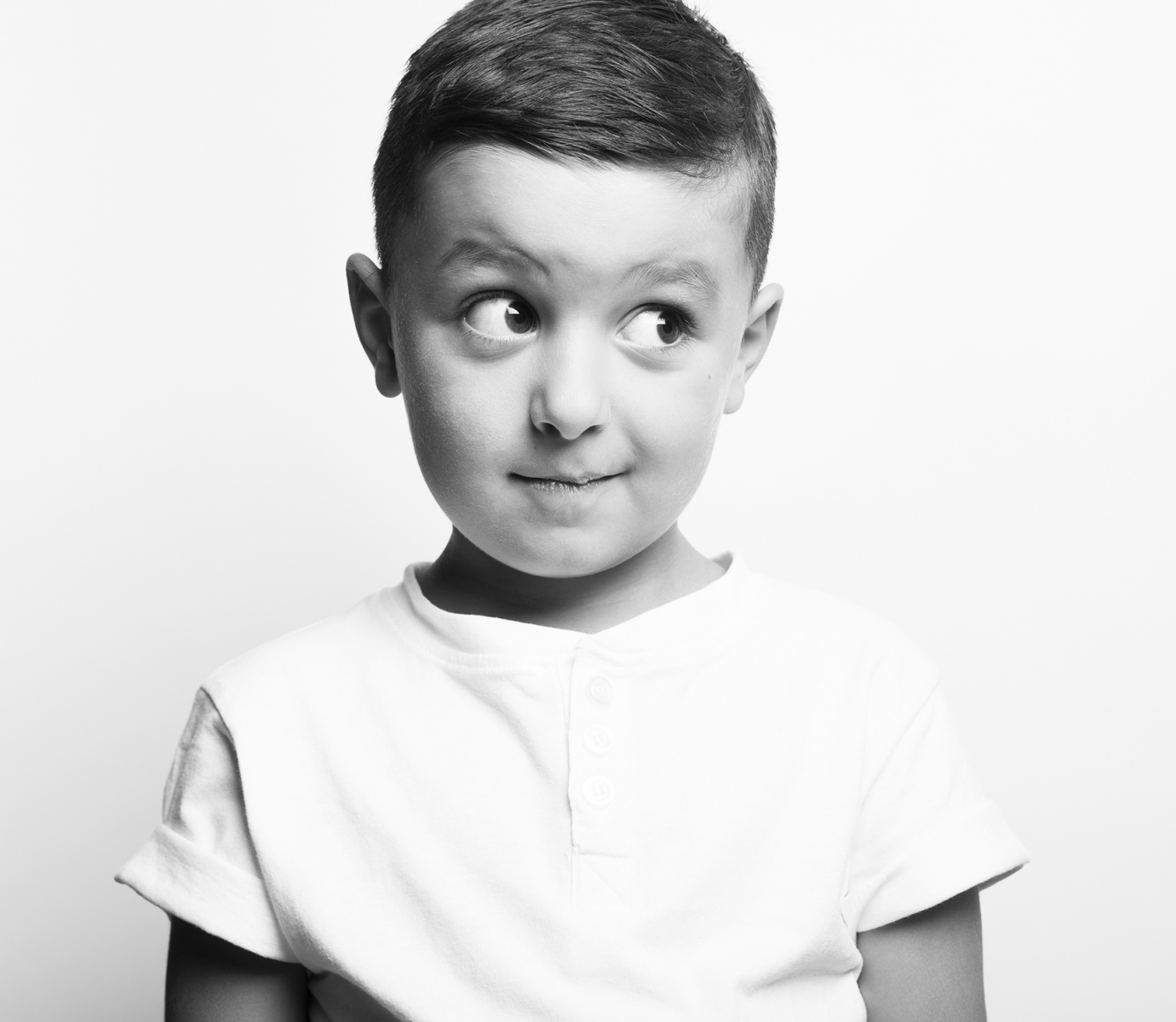 Ashley Champagne's Instagram, Twitter & Facebook on IDCrawl