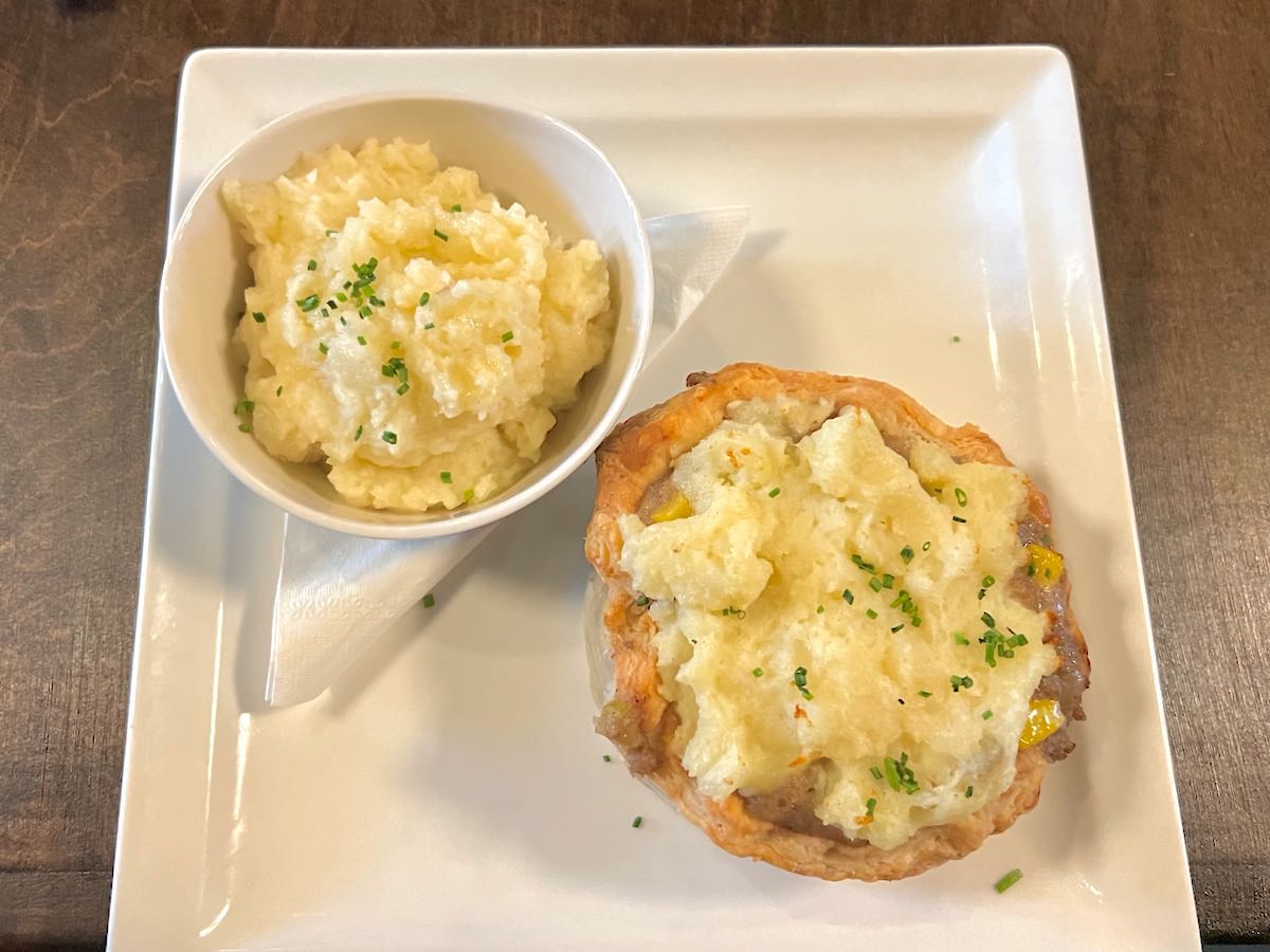 Pie and a Pint Edify.