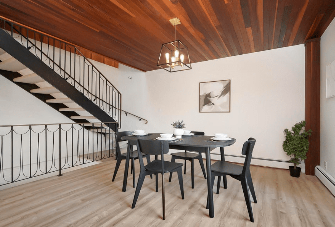 Property of the Week Fit for a Couple of Kings Edify.