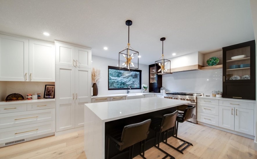 It Sold Claimed in Quesnell Edify.