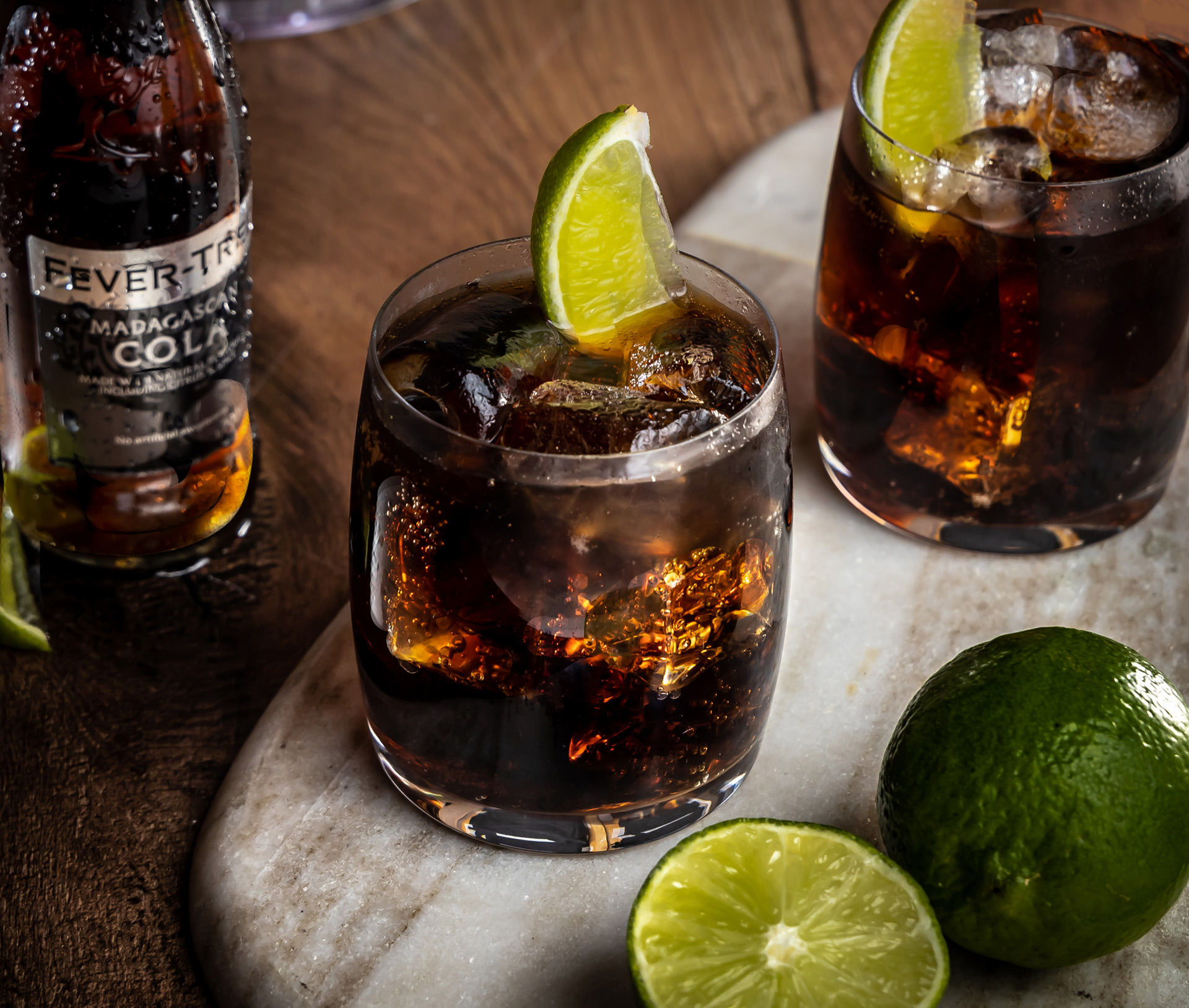 Edinburgh Rum The golden blend with a tartan twist