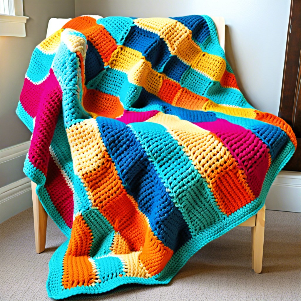 20 Creative 2 Color Crochet Blanket Ideas