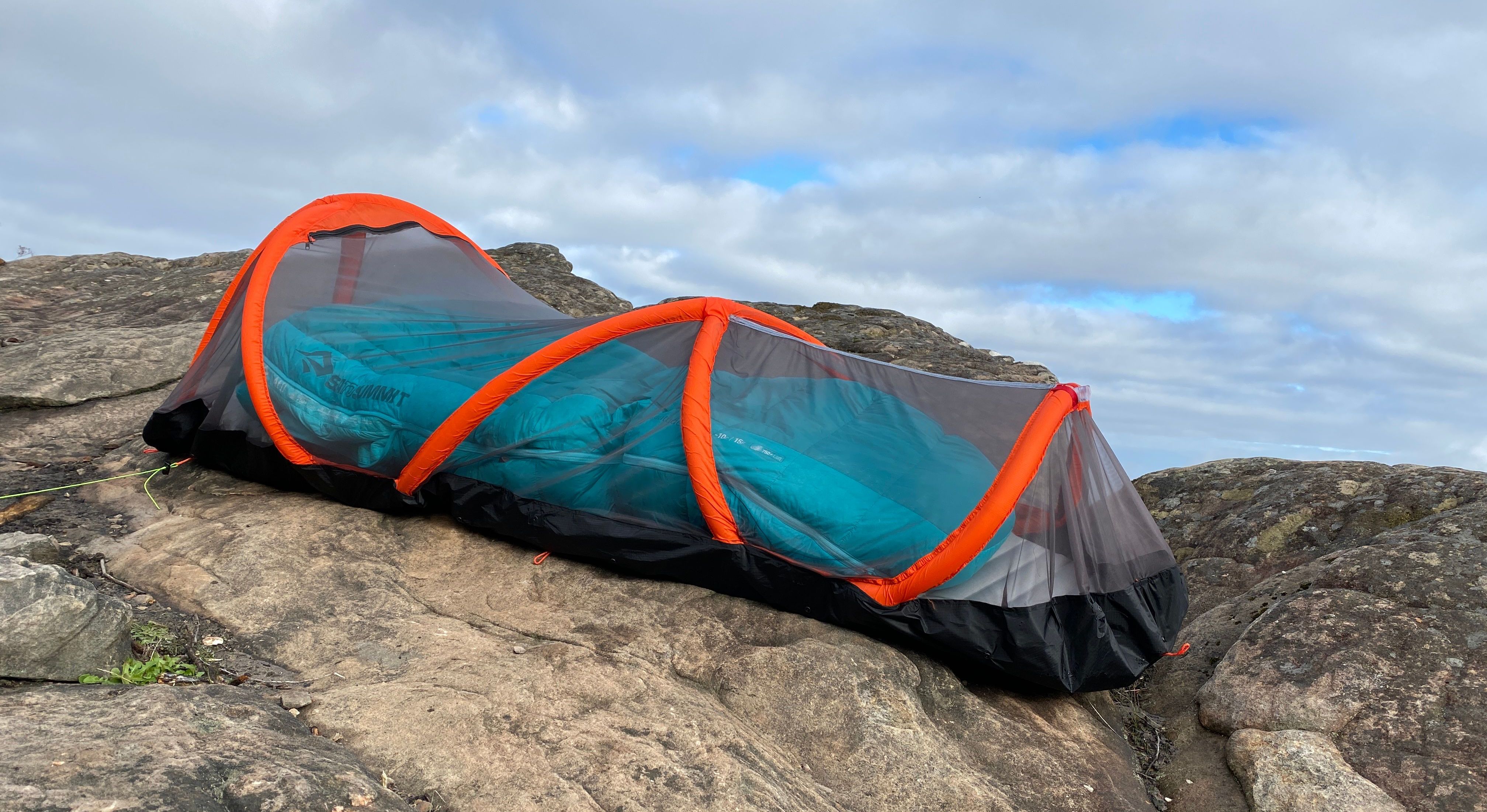 Ewen's DIY ultralight bikepacking bivy gravgrav