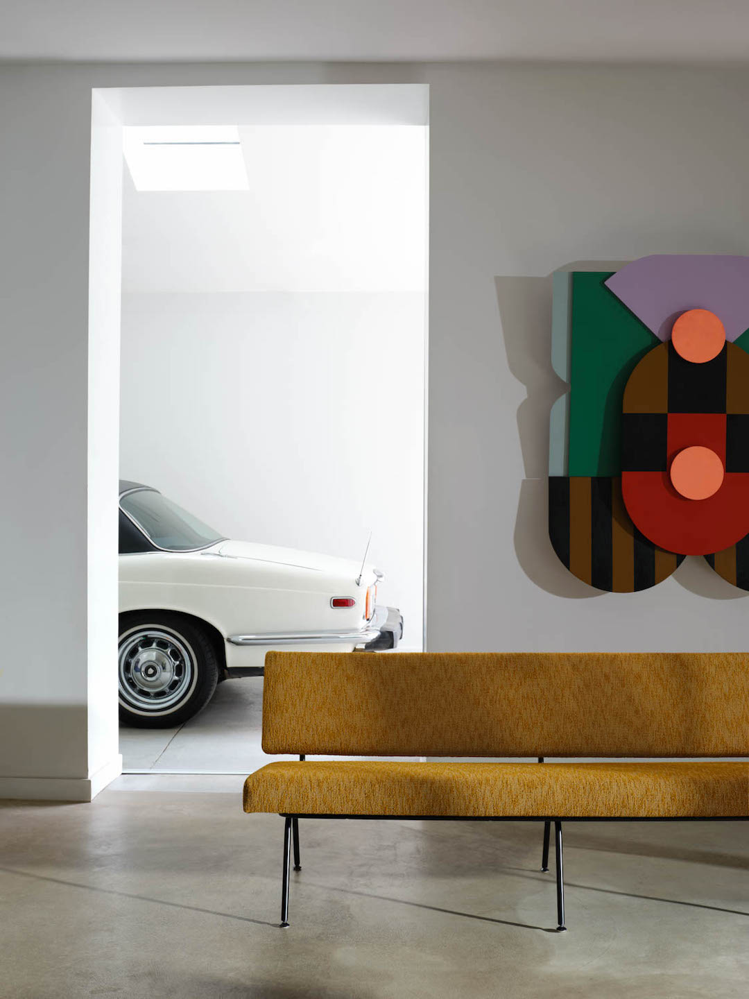 Knoll Relaunches Florence Knoll’s Iconic Lounge Chair And Sofa From