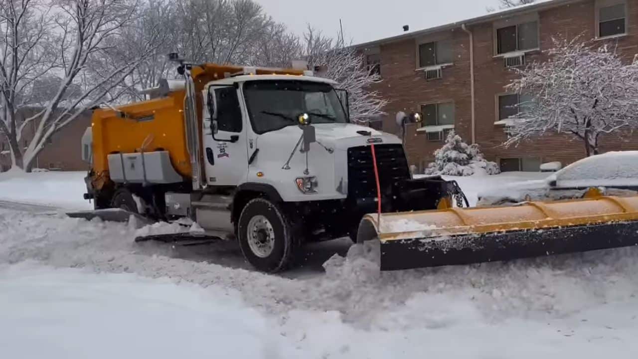 Snowbound SOS Your Guide to Swift and Effective Emergency Snow Removal