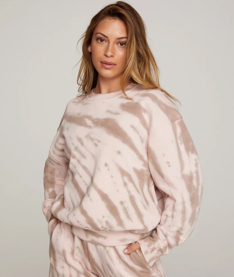 19 Best PlusSize Loungewear Pieces SizeInclusive PJs and Sets