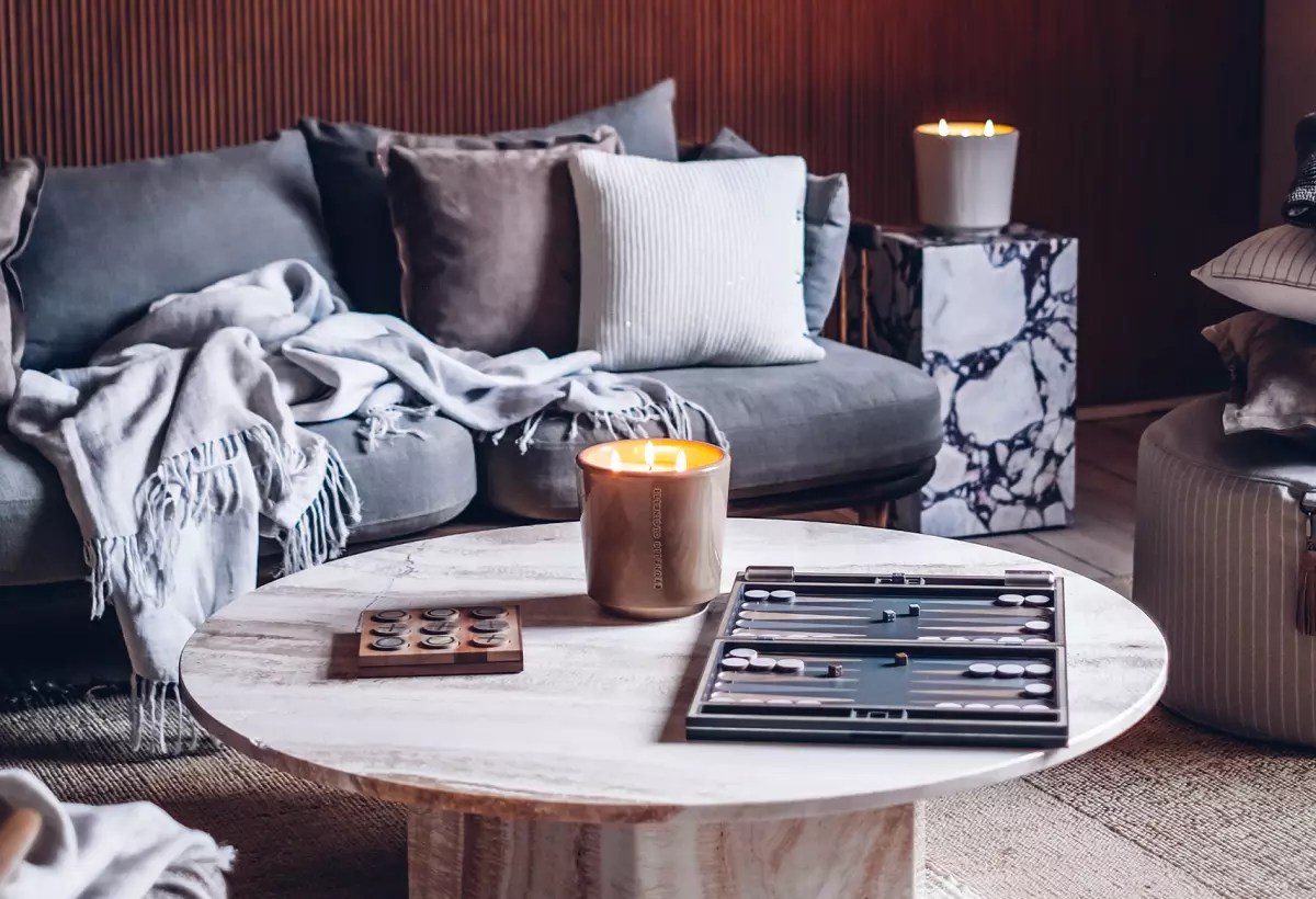 17 Best Designer Throw Pillows Luxury Accent Pillows