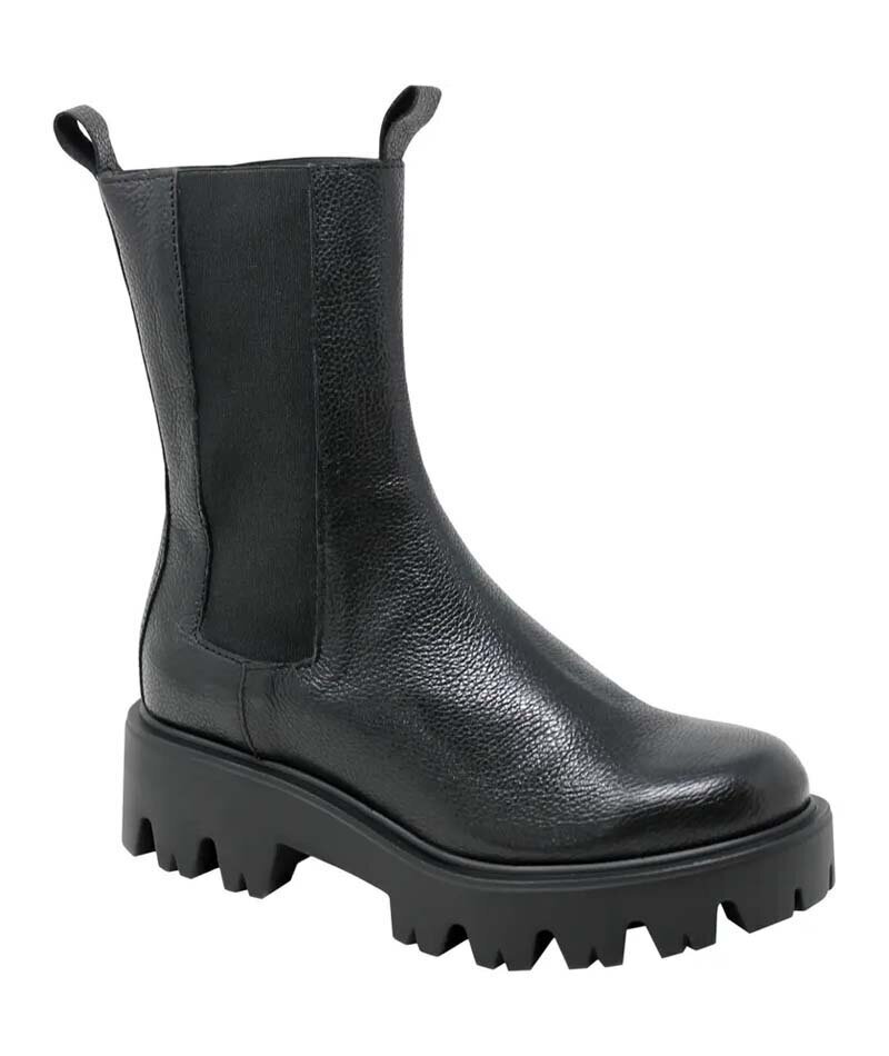 13 Fall Boot Styles, According to Fashion Experts Fashionable Fall Boots