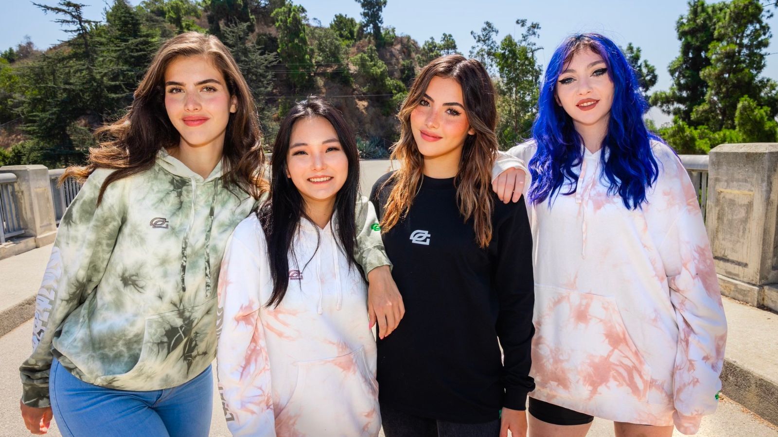 OpTic Gaming signs Botez Sisters, CodeMiko & JustAMinx Dexerto