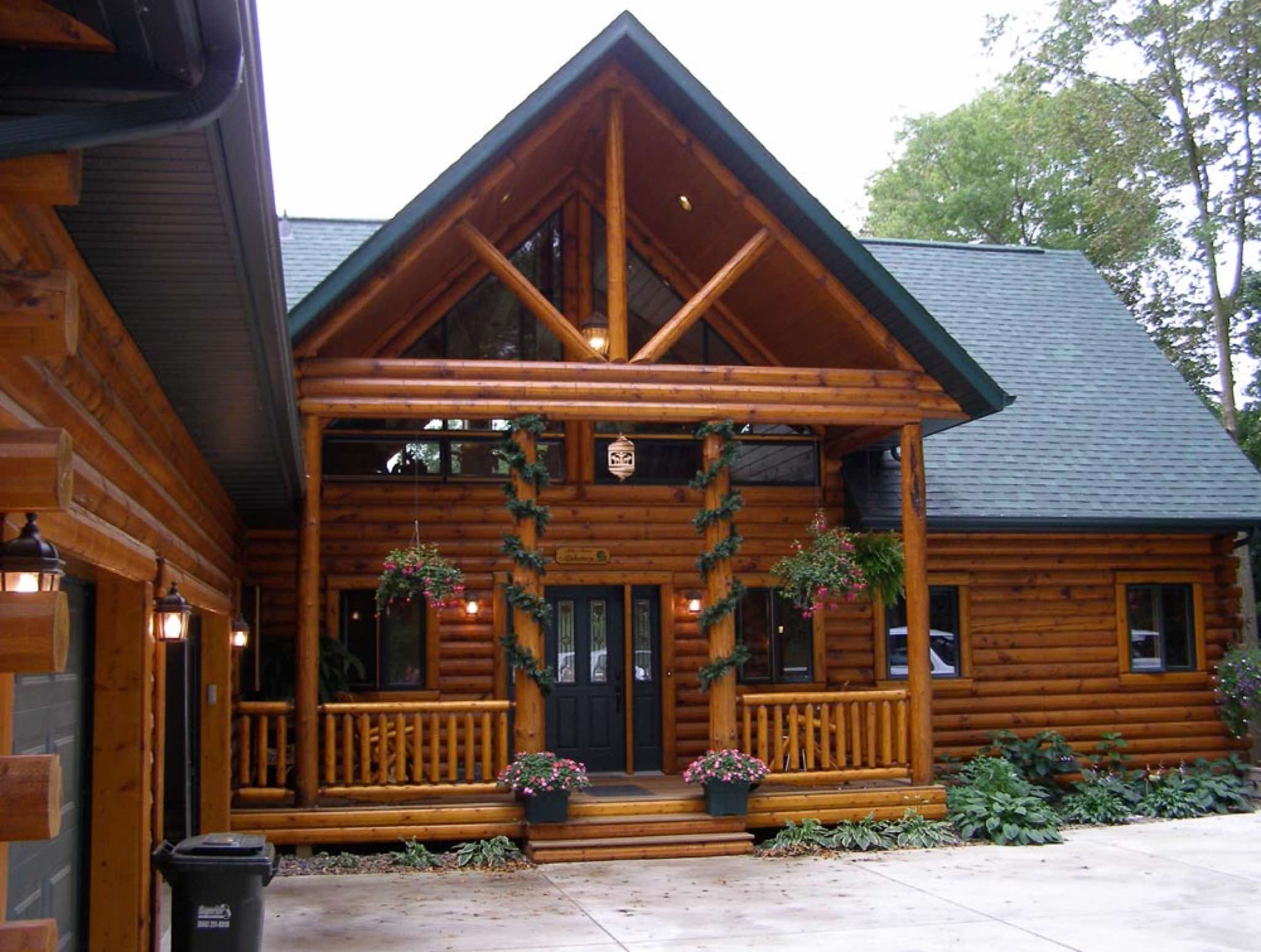 Minnesota Log Home on a Lake