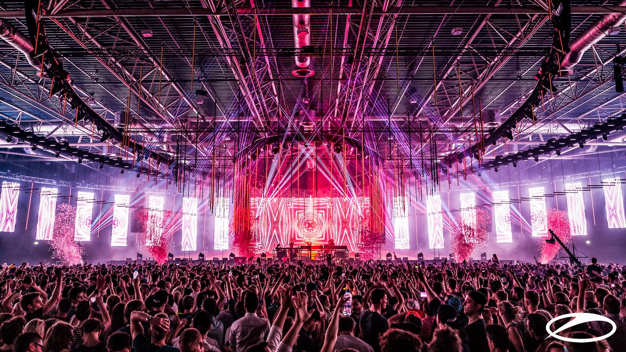 ASOT 900 Utrecht Drops a Breathtaking Mainstage Lineup! EDM Identity