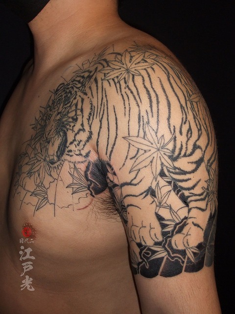 東京のタトゥースタジオ 吉祥寺 Redbunnytattoo タトゥーデザイン＆タトゥー画像 洋彫りデザインの刺青（タトゥー） | 東京 刺青 タトゥー 和彫り 洋彫り 刺青師二代目江戸光