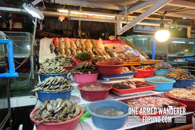 Seaside Dampa Macapagal Where to eat seafood in Manila One Armed