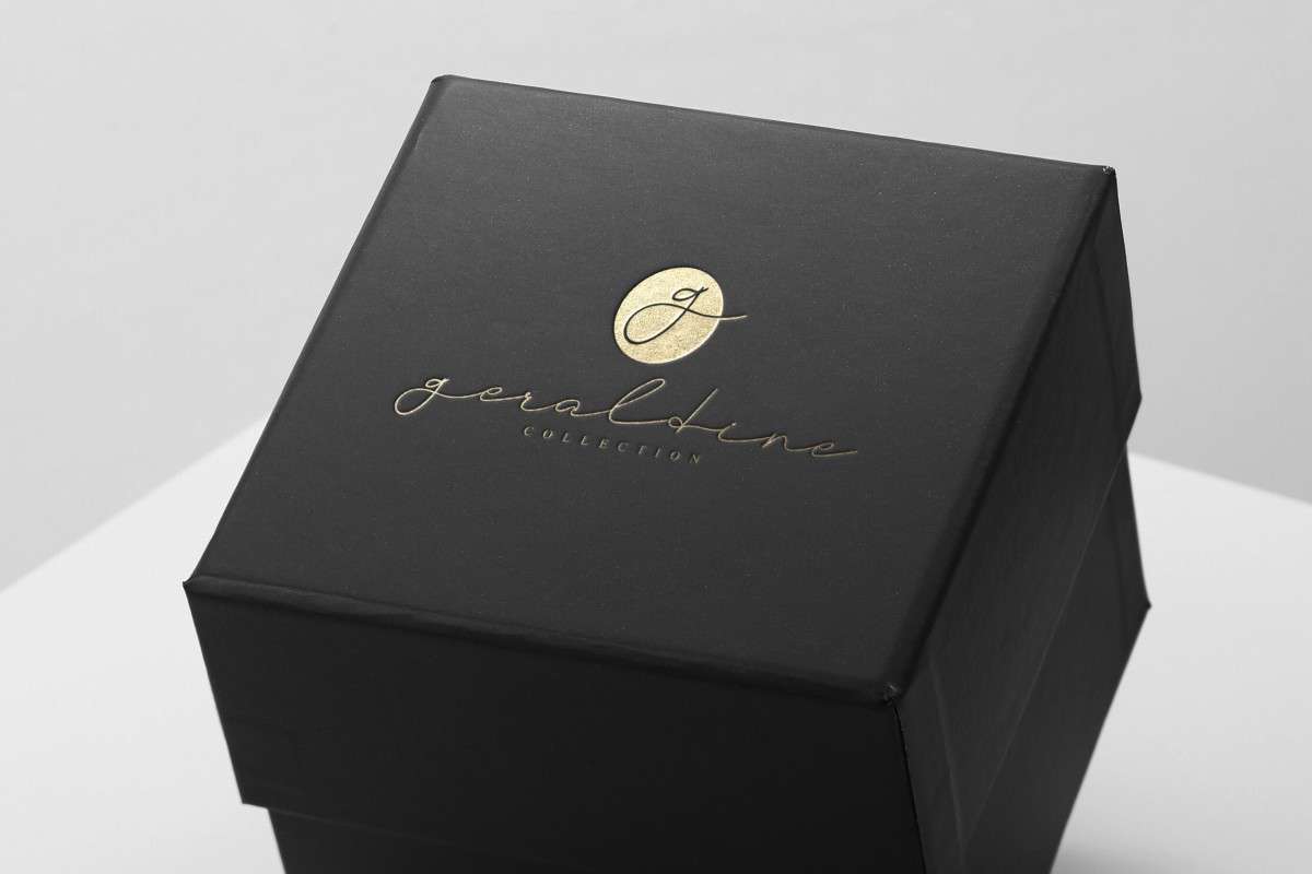 Good Smells Signature Font by Edric Studio