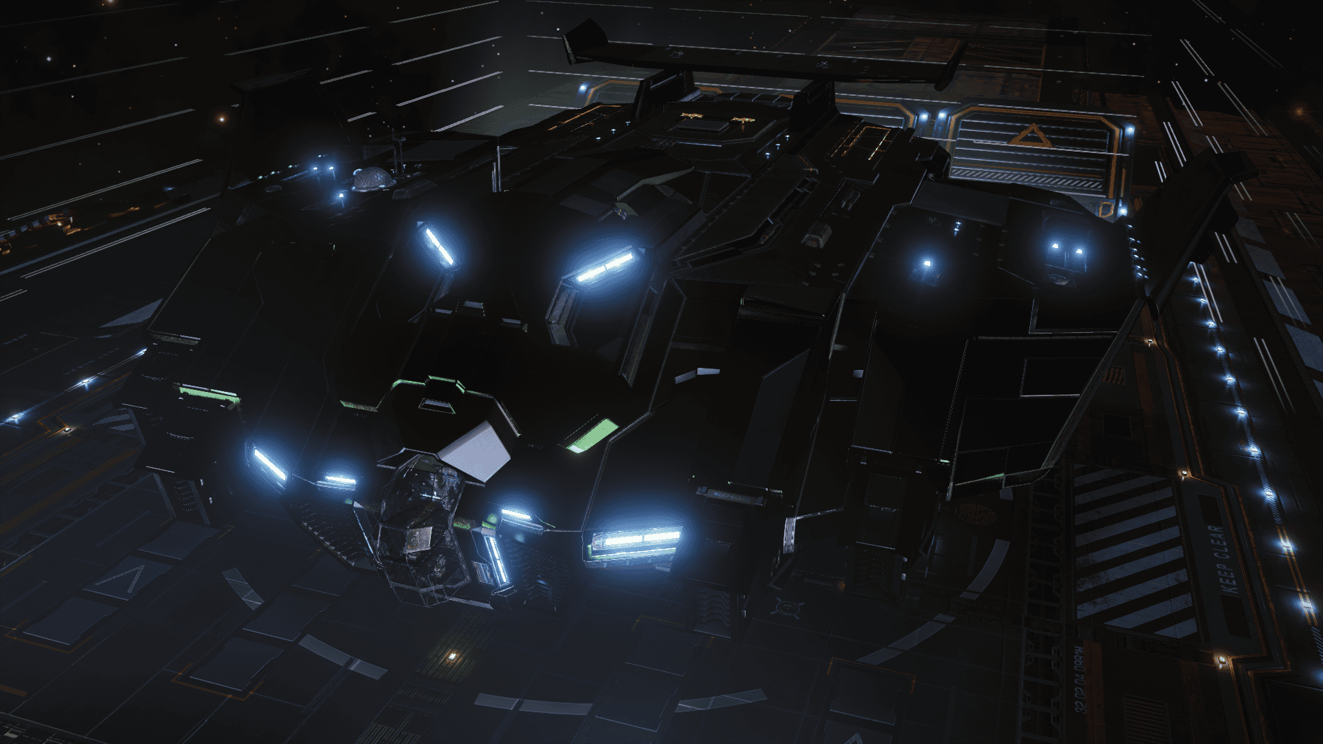 Type10 Defender “LR Armored Transport” ED Ship Builds