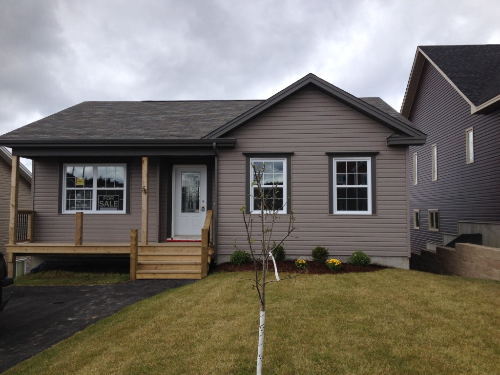 54 Sgt Donald Lucas Dr, Paradise Edwards Developing Inc