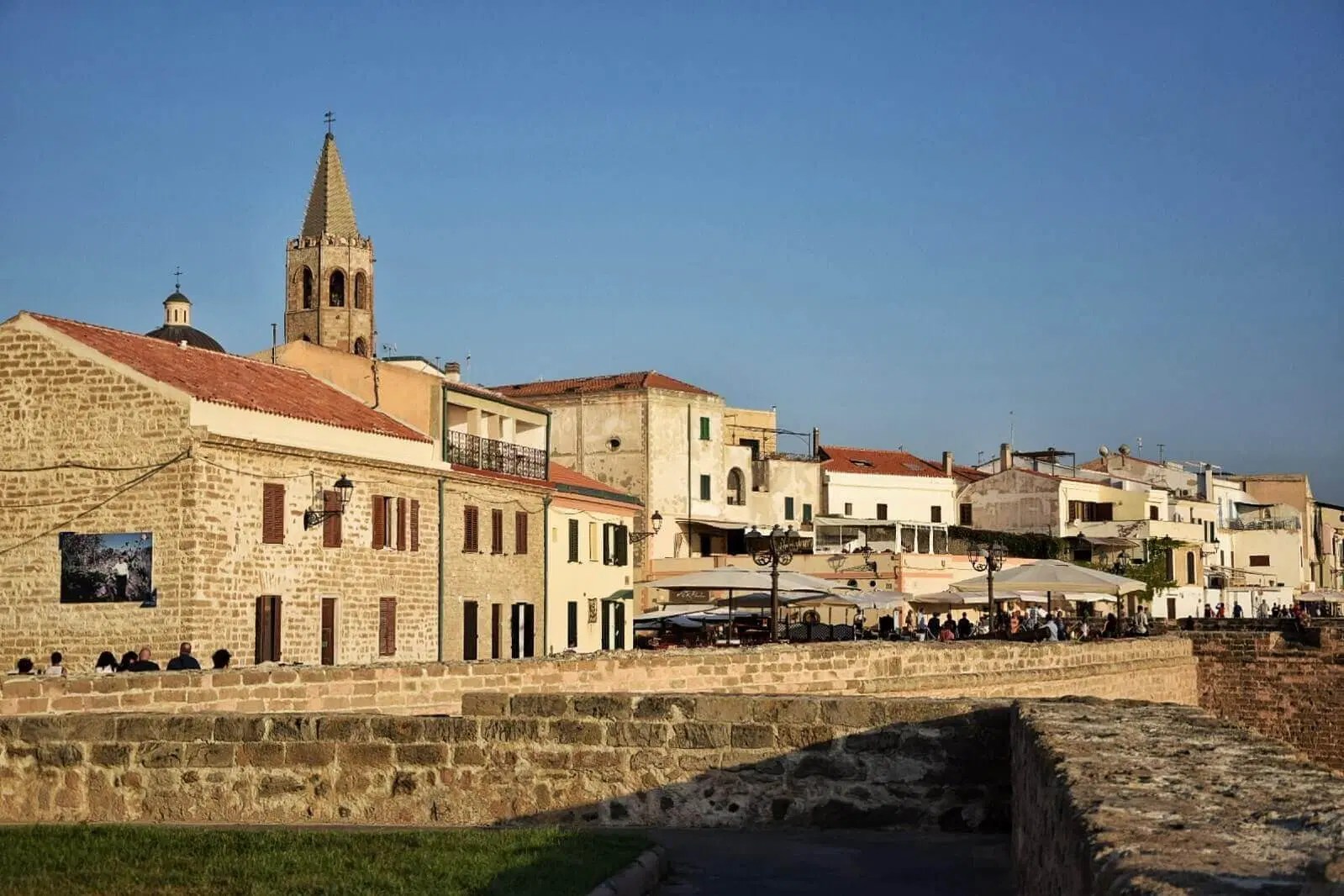 The Best Flights From London To Sardinia 2 Things To Know