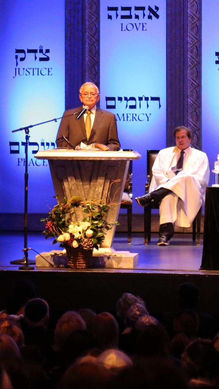 Beverly Hills Temple of the Arts Celebrates Yom Kippur for 2016 The
