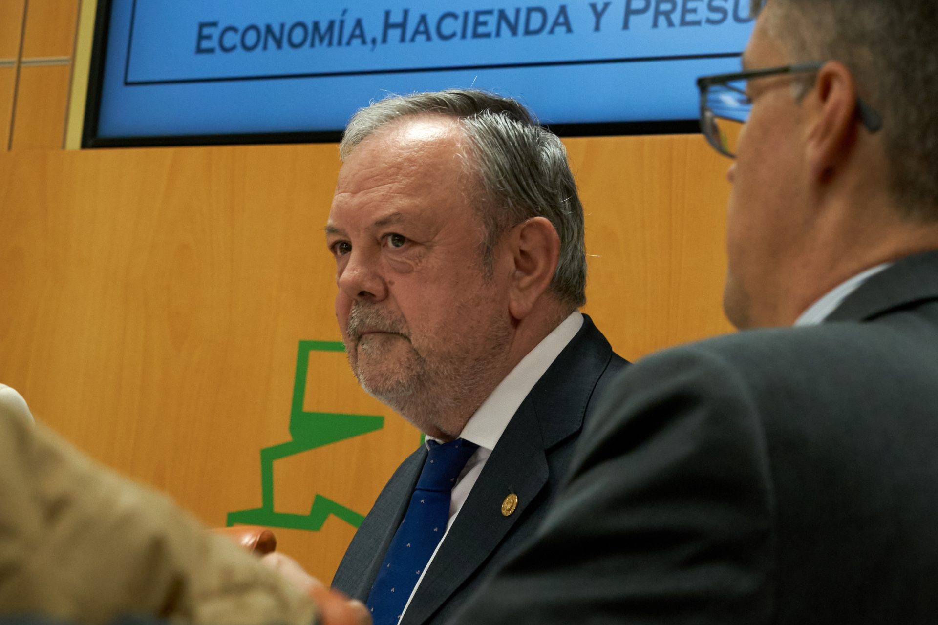 Azpiazu se ciñe a negociar los presupuestos, no la fiscalidad