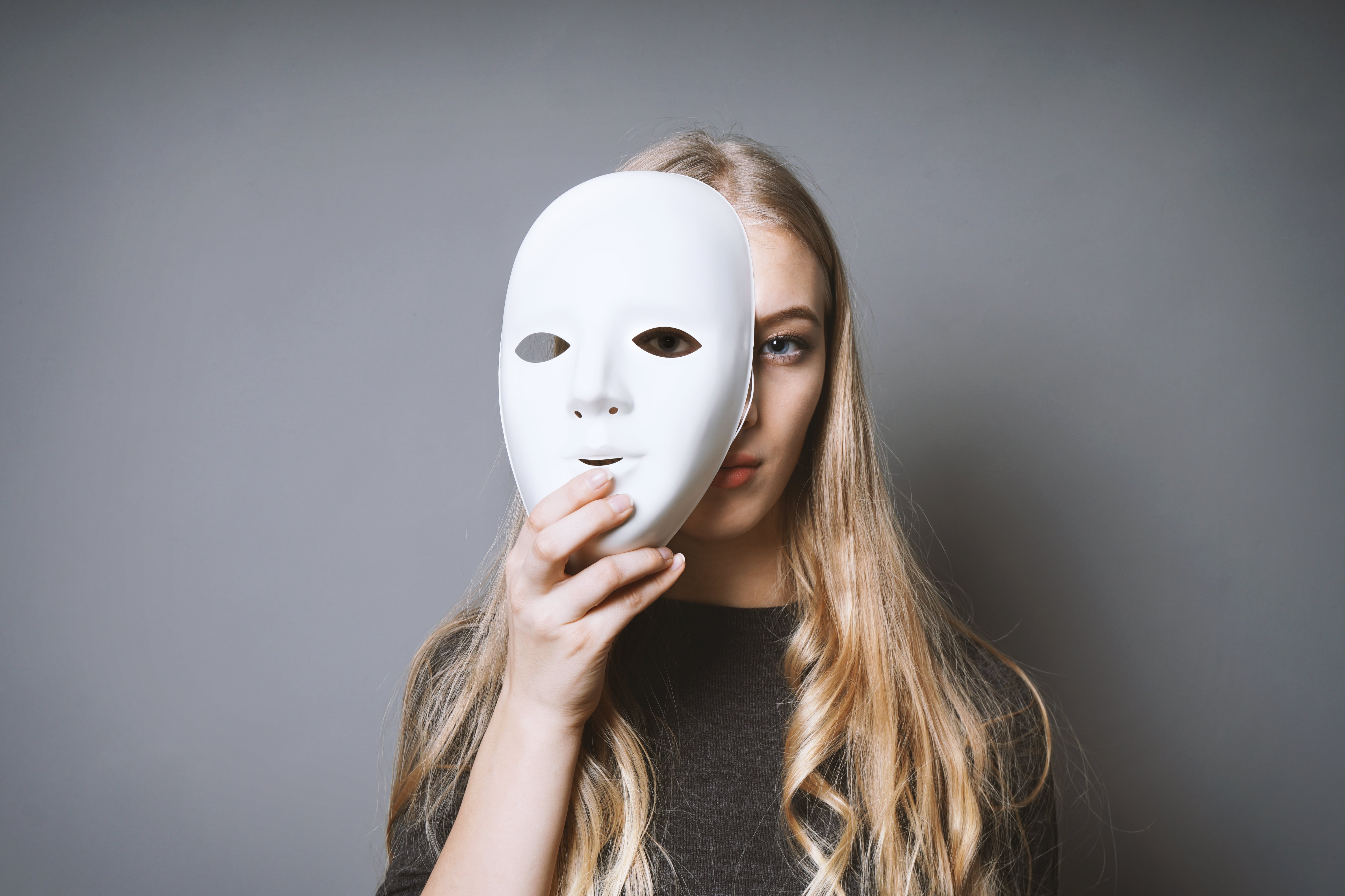 Theboxgirl OnlyFans Experts Unmask The Mystery Behind The Profile
