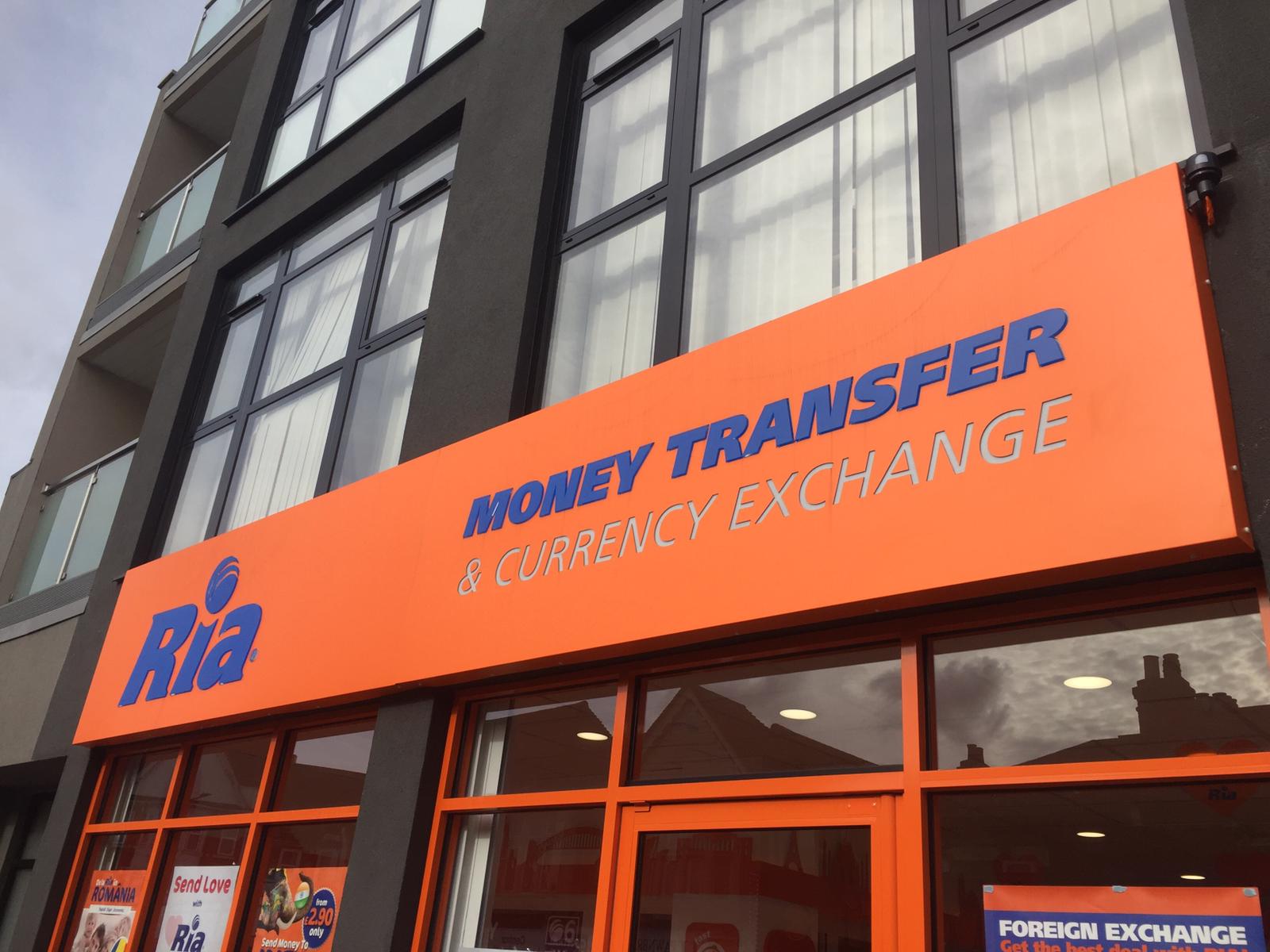 Shop Signs in London Efficient Signs & Print