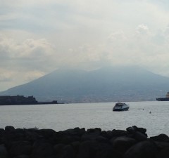 EffieMagazine.com, Effie Magazine photo Viaggio di Vanessa, Pompeii, Mount Vesuvius