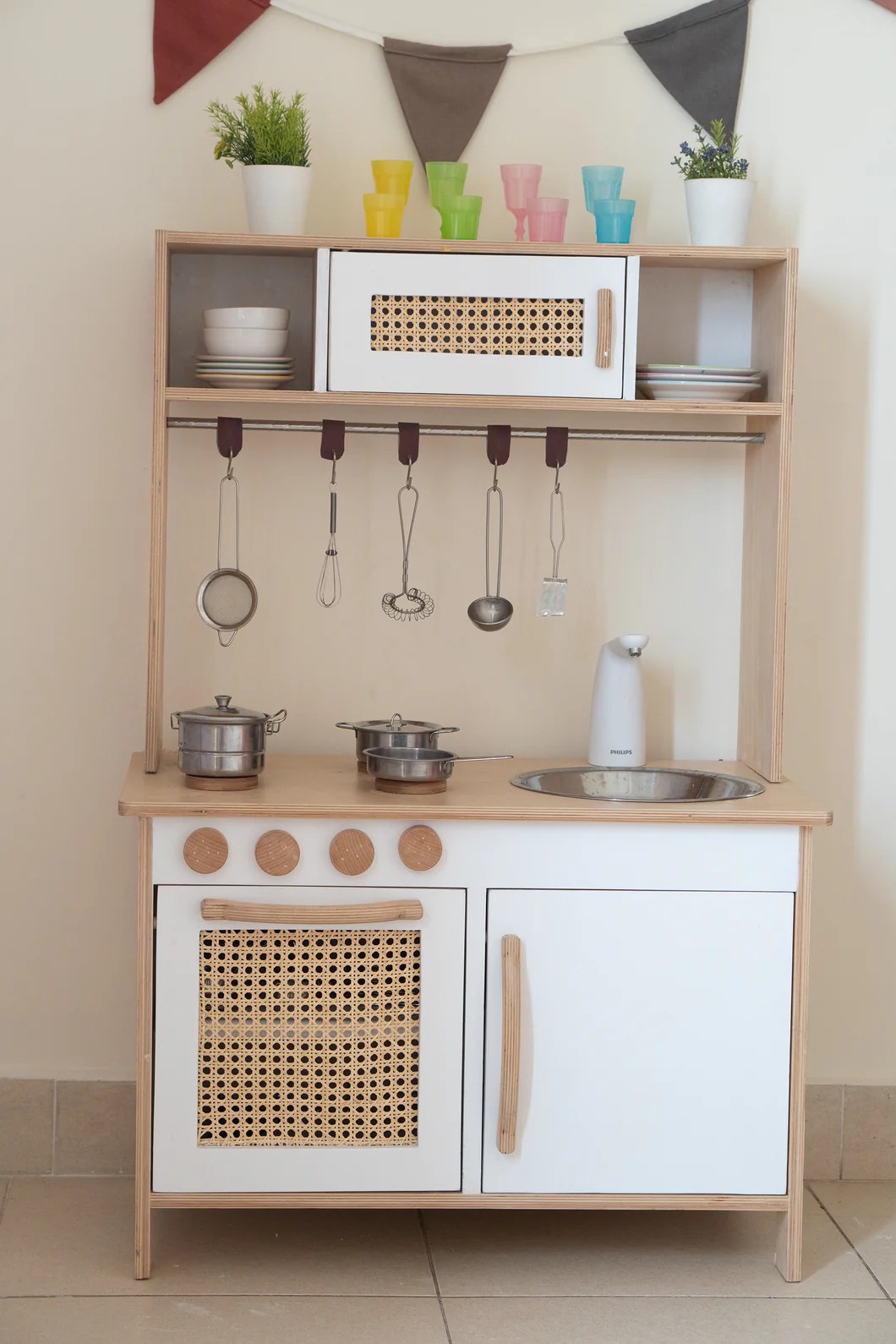 Functional Play Kitchen Eftekassat