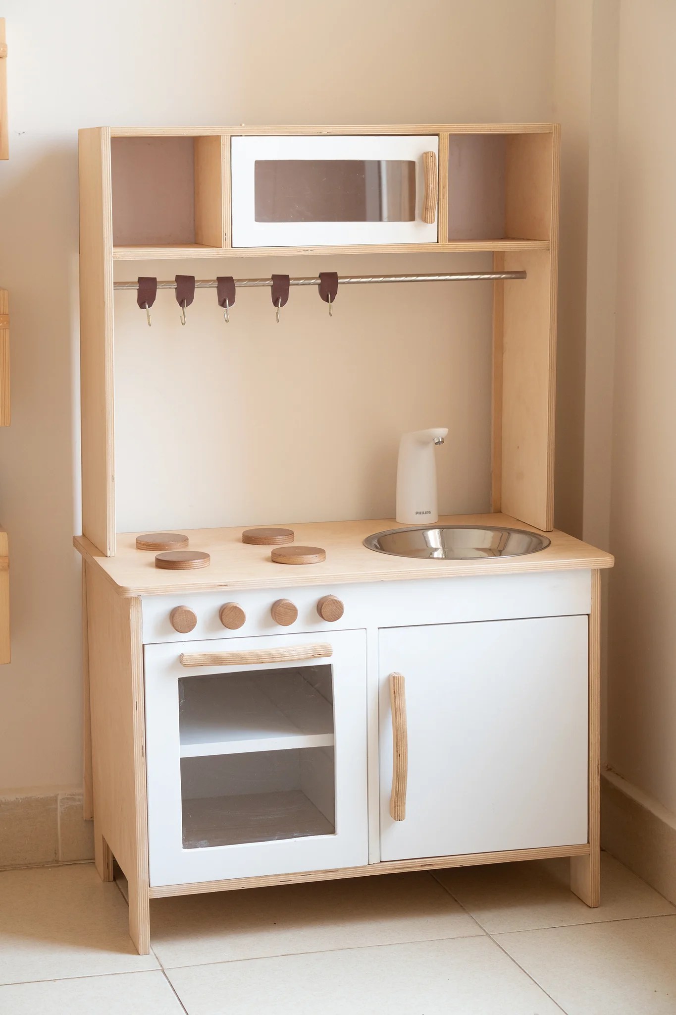 Functional Play Kitchen Eftekassat