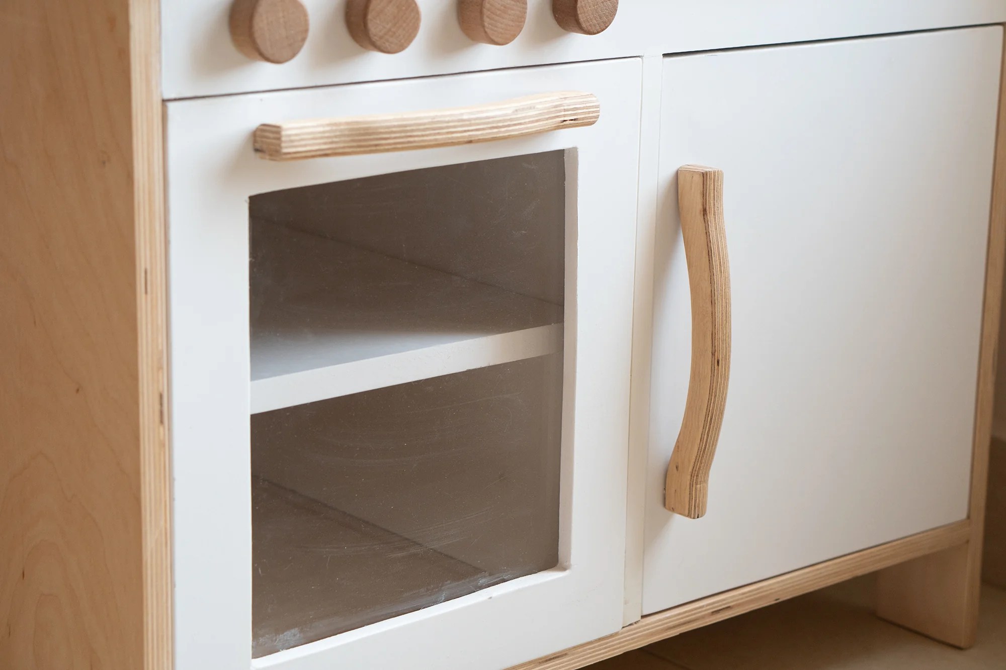 Functional Play Kitchen Eftekassat
