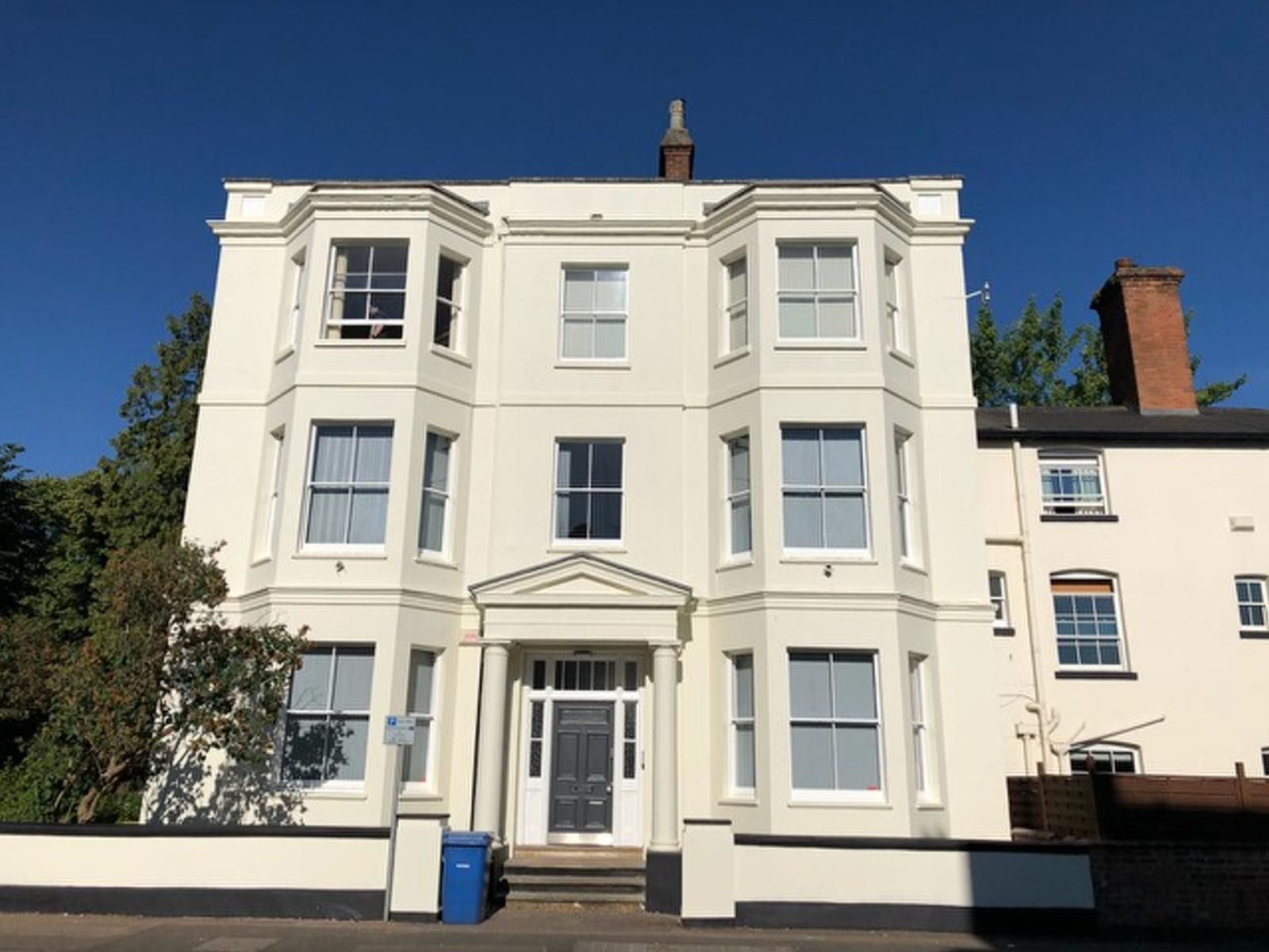 Beauchamp, Leamington Spa Efti Decorating