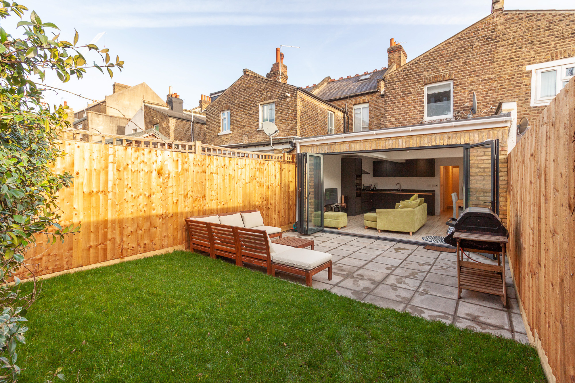 Berrymead Gardens, Acton