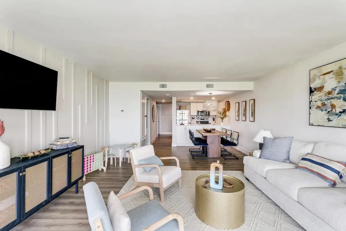 The Destin Eglin CrashPads