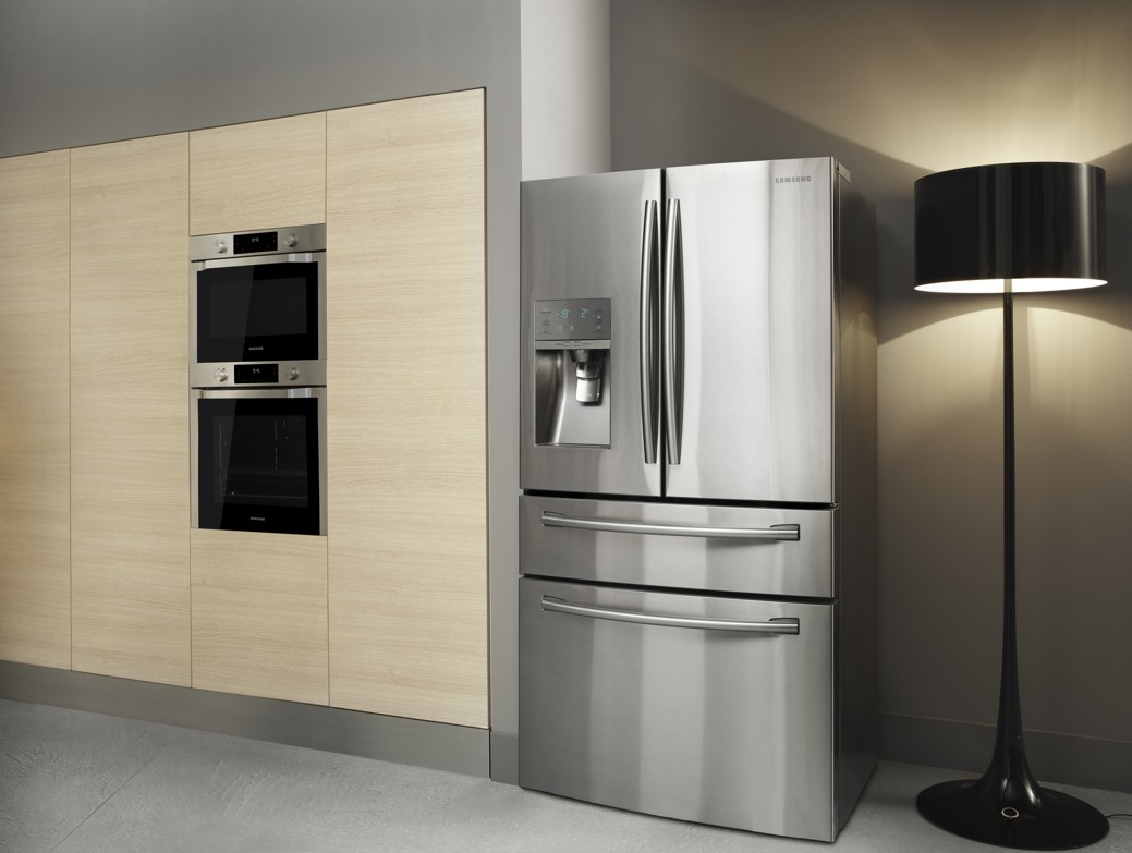 Gadgets & Electronics Review Samsung RF24HSESBSR FourDoor Fridge