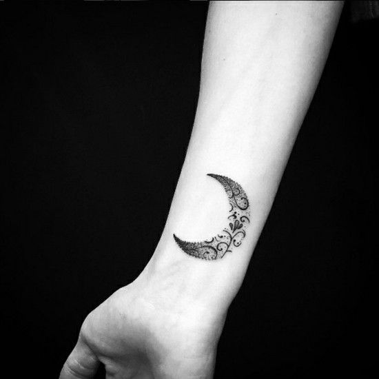 Il Significato Dei Tatuaggi: La Luna 550_x_550_jpg