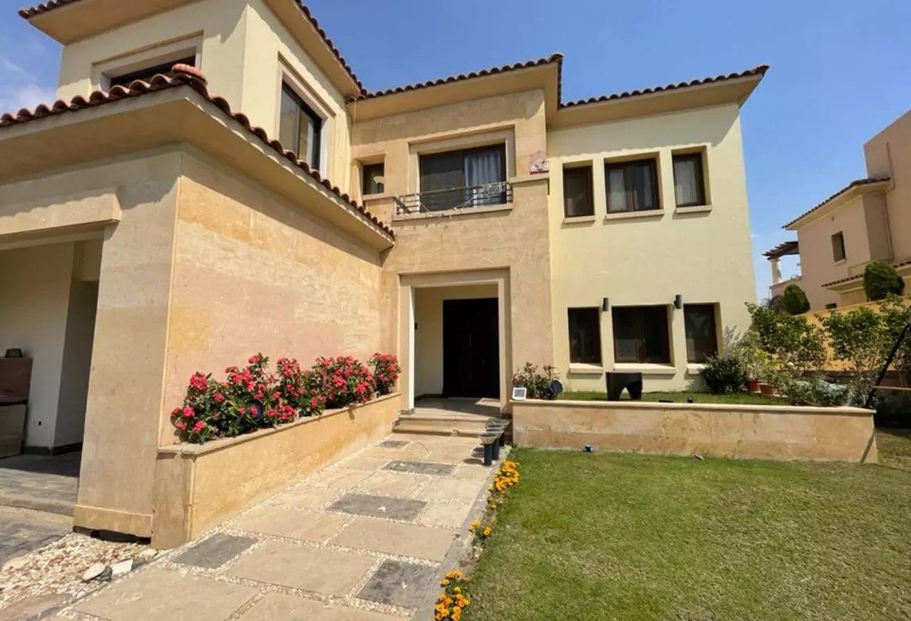 Villa in Uptown Levana Cascades Fully Finished (Emaar Misr) Egyproperty