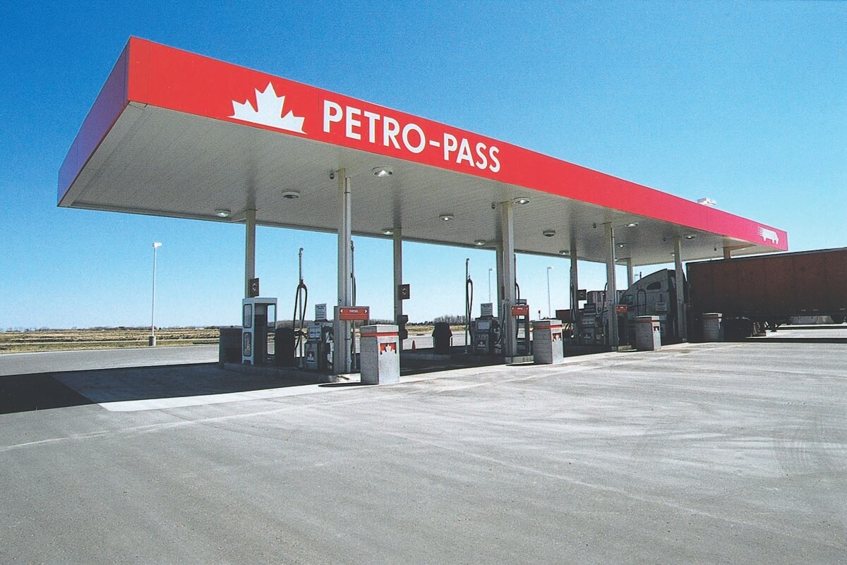 PetroCanada, Deacons Corner Ernst Hansch Construction Ltd.