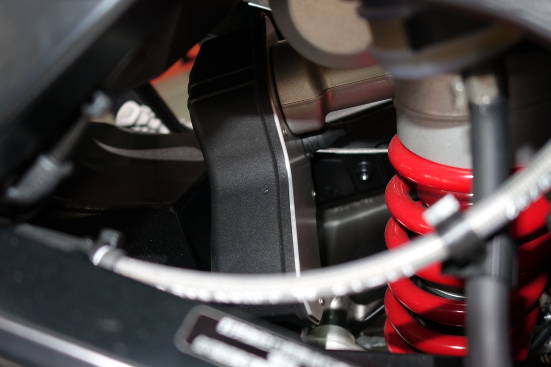 Dynamic ESA (Electronic Suspension Adjustment) EHFCV