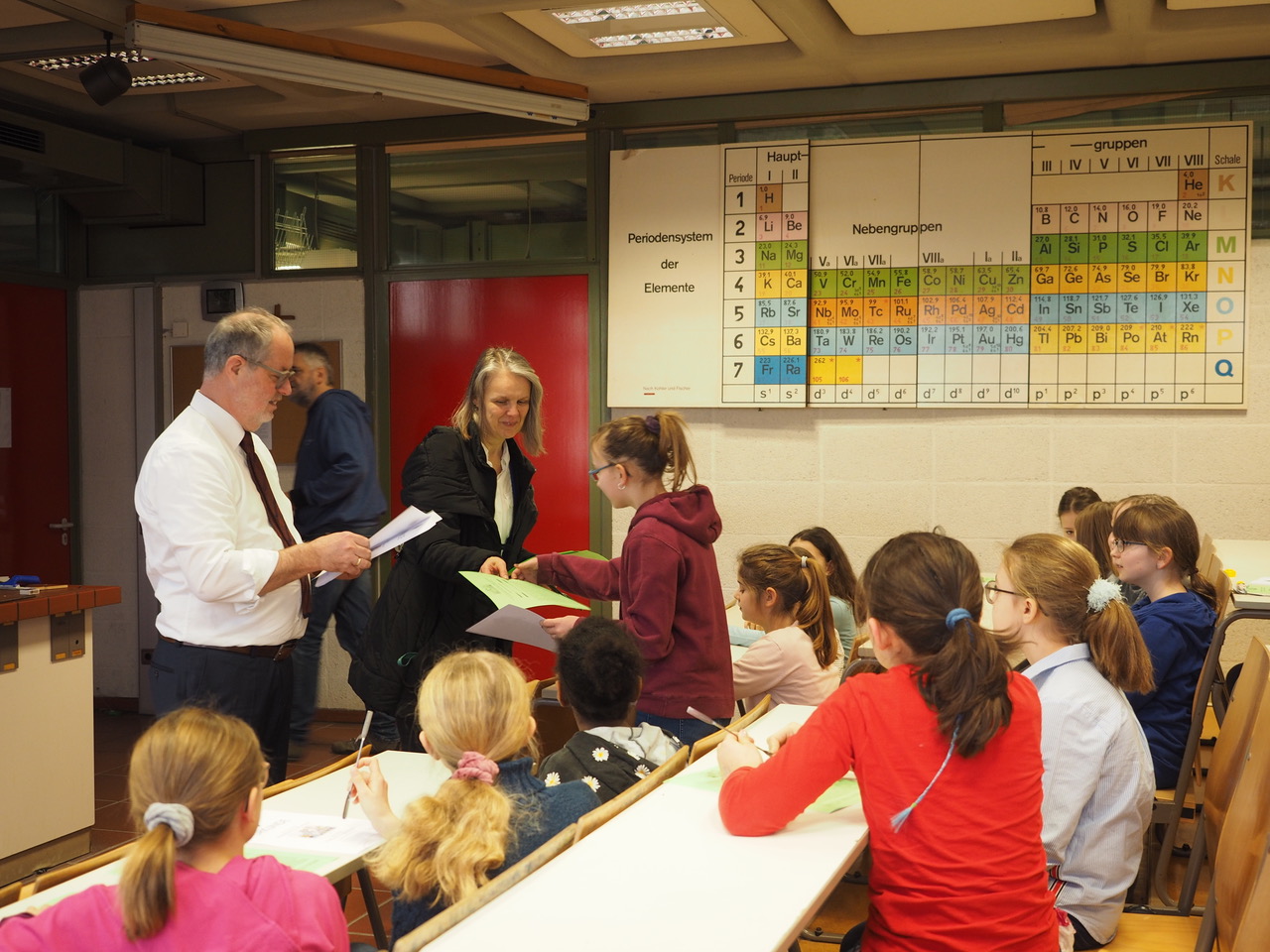 Rekordverdächtig 34 Preise bei “Experimente antworten” EllyHeuss