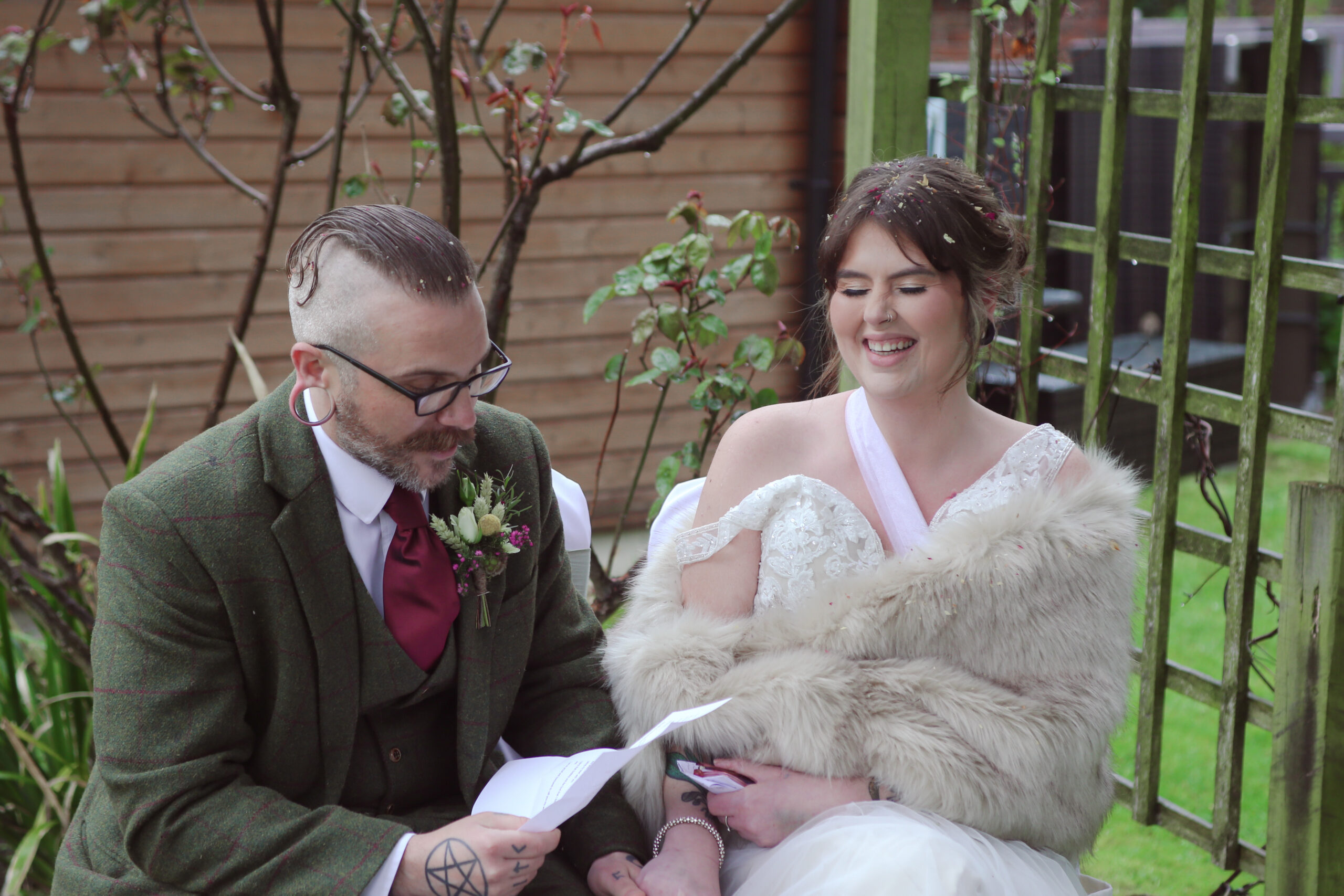 Loving couple tie the knot at Ashgate hospice in “beautiful” wedding