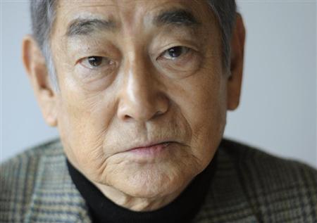 高倉健さん9万→6万B1ポスター4枚（特大顔アップ）傷み、破れ・補修若干有ります 高倉健さんB1ポスター4枚（特大顔アップ）傷み、破れ・補修若干有り