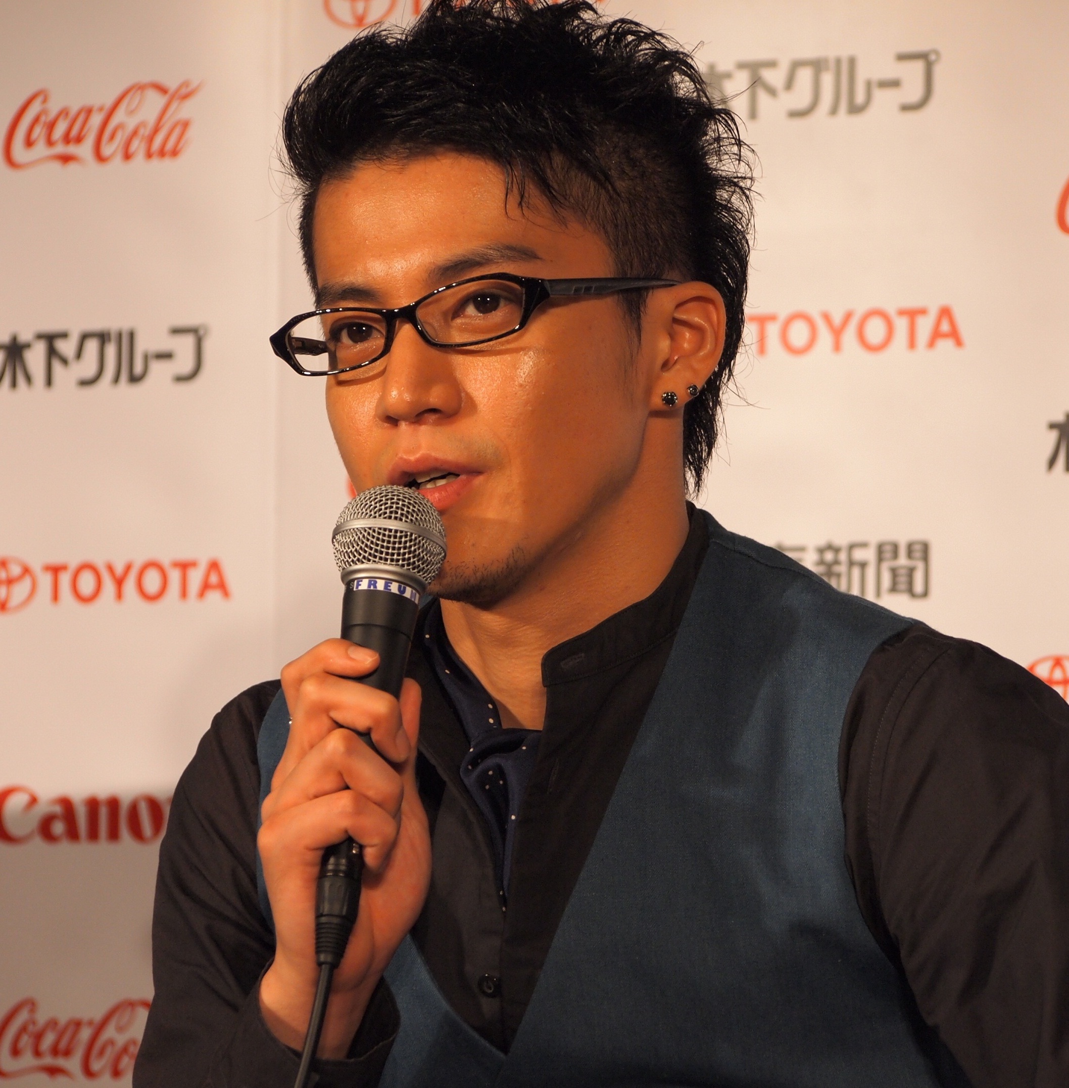 TIFF_2011】「キツツキと雨」沖田修一監督、役所広司、小栗旬 記者会見 イケメンはどんな髪型になってもかっこいいのか