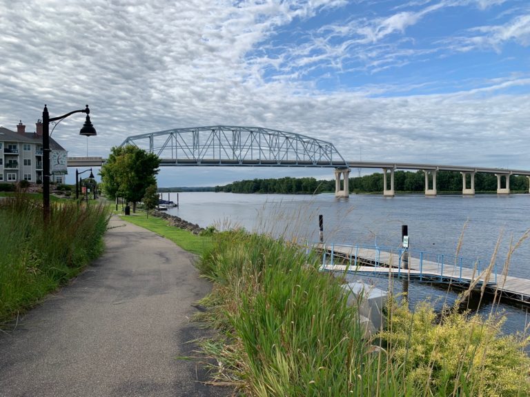 Wabasha Minnesota Friendly » Eight Summits