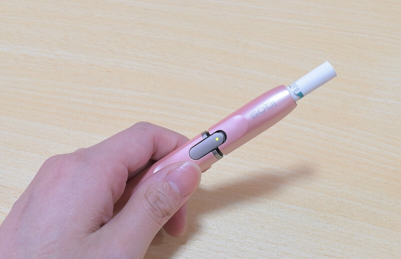 Iqos 使い方 2.4 キャップ外す 吸う時 Laceyzasqy